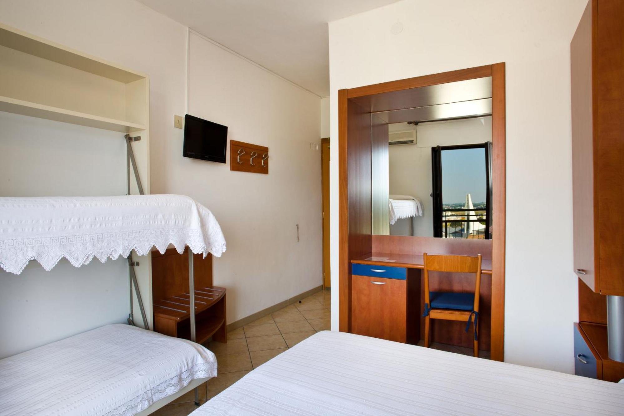 Hotel Frank Lido di Jesolo Phòng bức ảnh