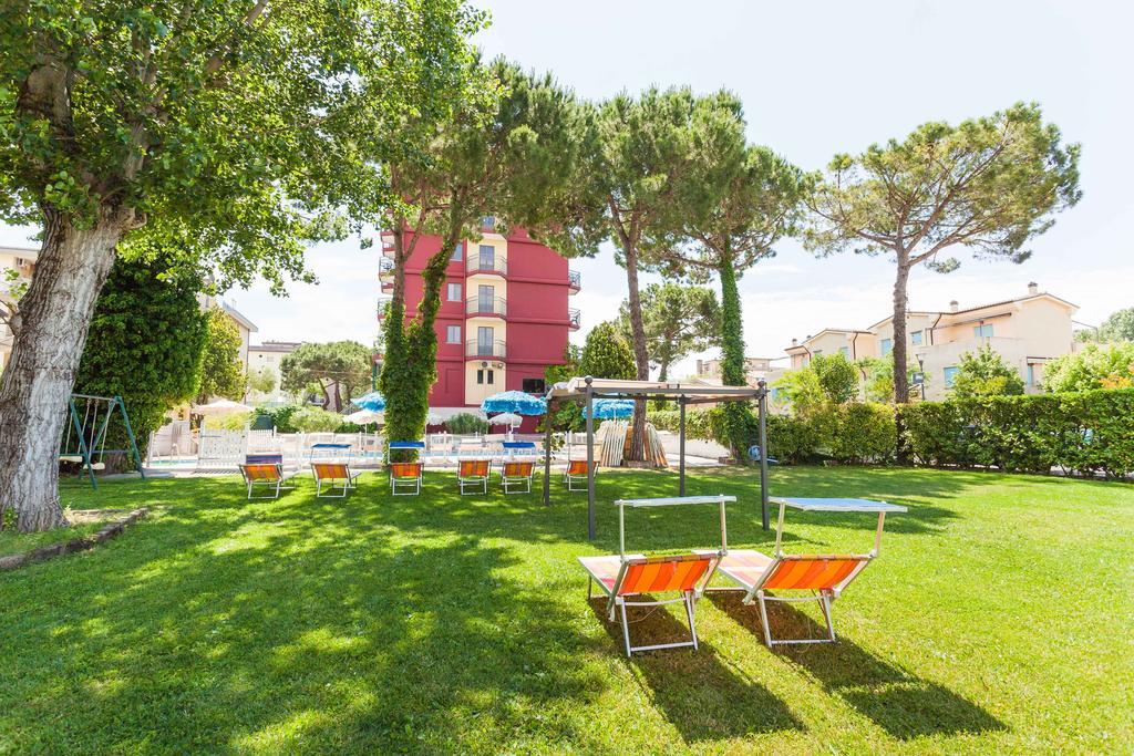 Hotel Frank Lido di Jesolo Ngoại thất bức ảnh