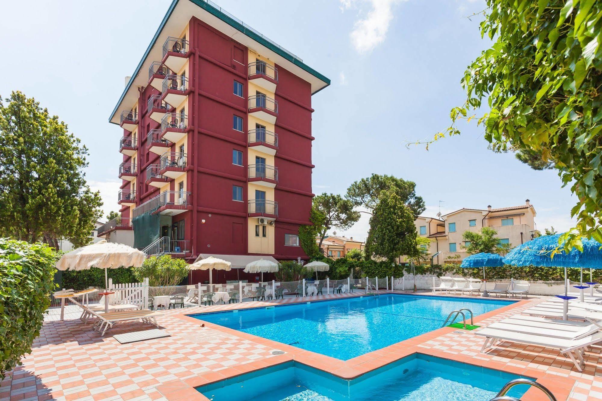 Hotel Frank Lido di Jesolo Ngoại thất bức ảnh