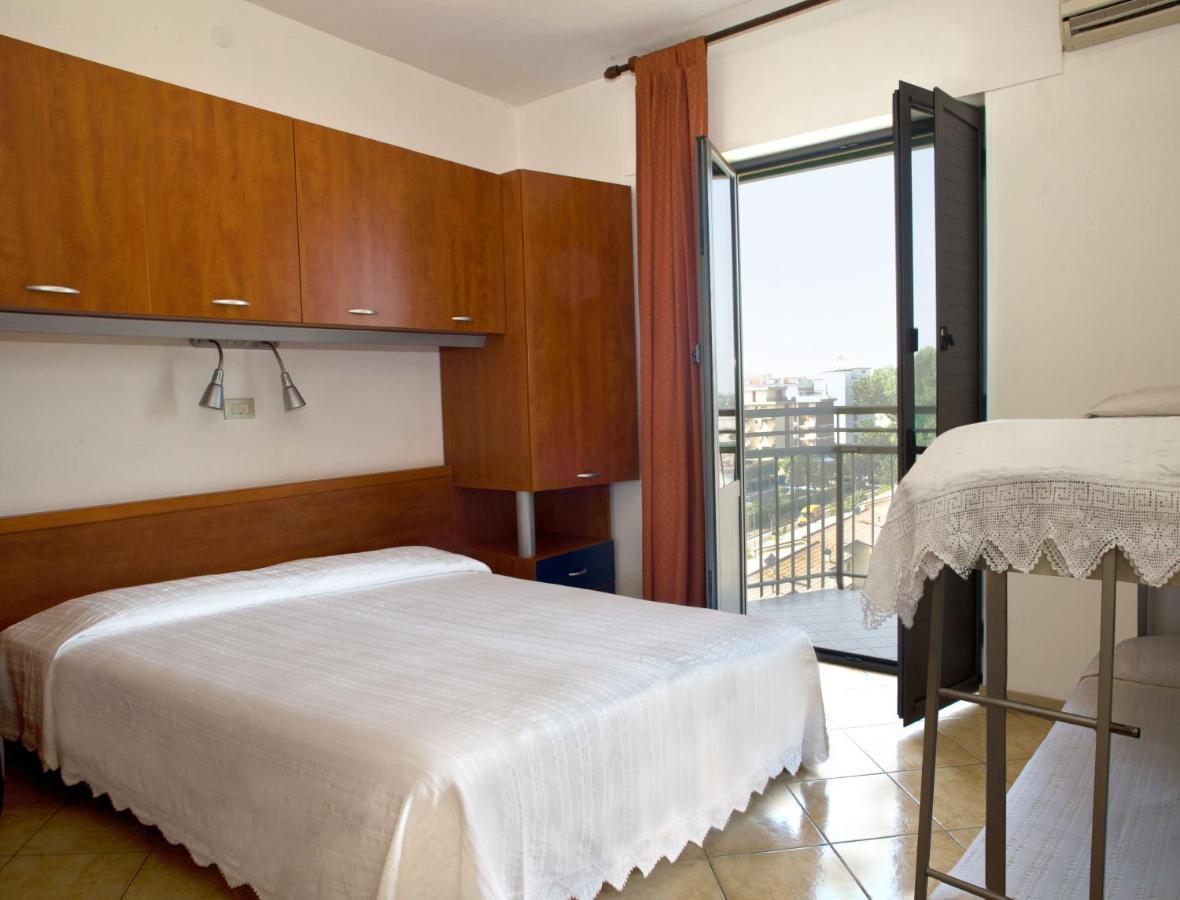 Hotel Frank Lido di Jesolo Phòng bức ảnh