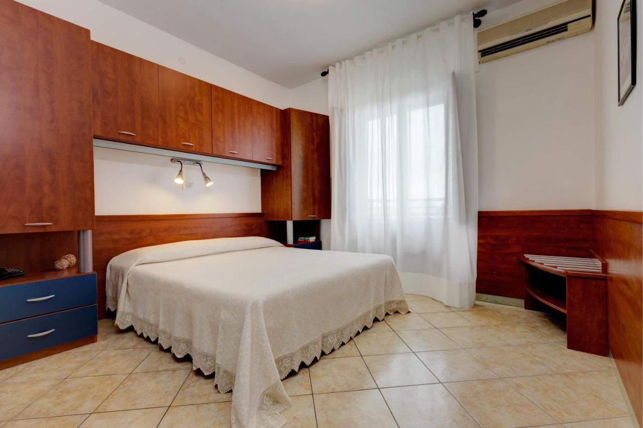 Hotel Frank Lido di Jesolo Ngoại thất bức ảnh