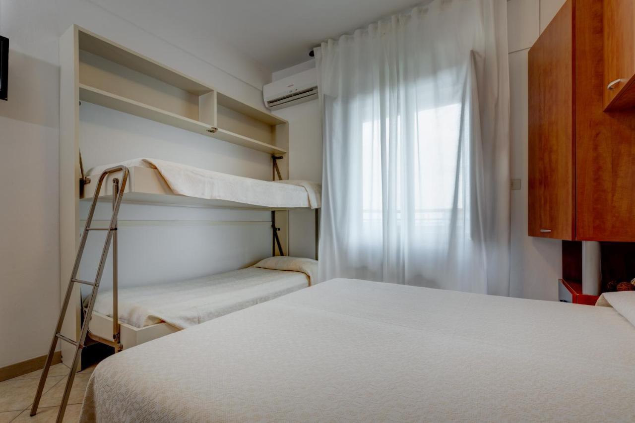Hotel Frank Lido di Jesolo Ngoại thất bức ảnh