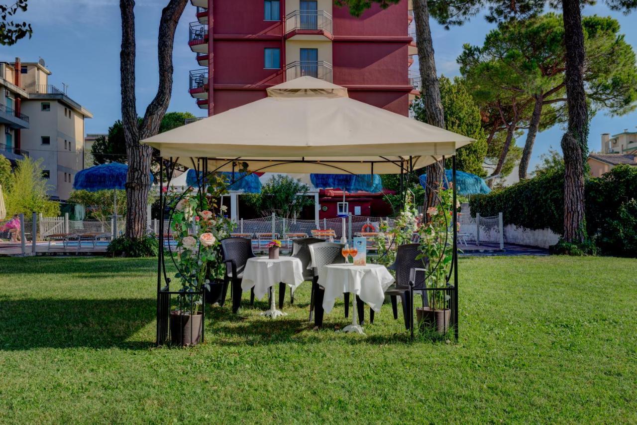 Hotel Frank Lido di Jesolo Ngoại thất bức ảnh