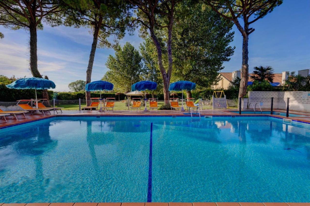 Hotel Frank Lido di Jesolo Ngoại thất bức ảnh