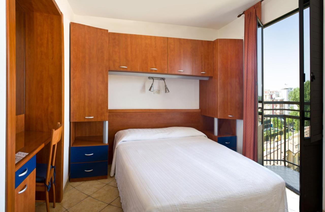 Hotel Frank Lido di Jesolo Phòng bức ảnh